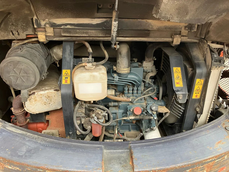 Minigraafmachine Kubota KX121-3: afbeelding 6 Minigraafmachine Kubota KX121-3: afbeelding 6