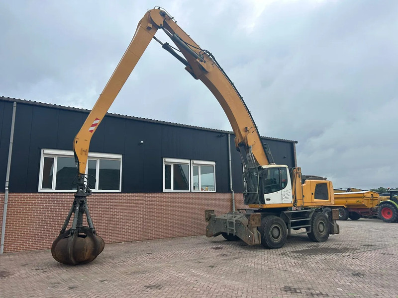Liebherr LH50M - Overslagkraan: afbeelding 1 Liebherr LH50M - Overslagkraan: afbeelding 1
