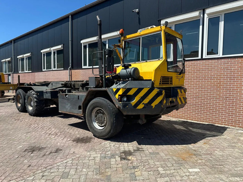 Terberg CC CC26 - Containertransporter/ Wissellaadbak vrachtwagen: afbeelding 4 Terberg CC CC26 - Containertransporter/ Wissellaadbak vrachtwagen: afbeelding 4