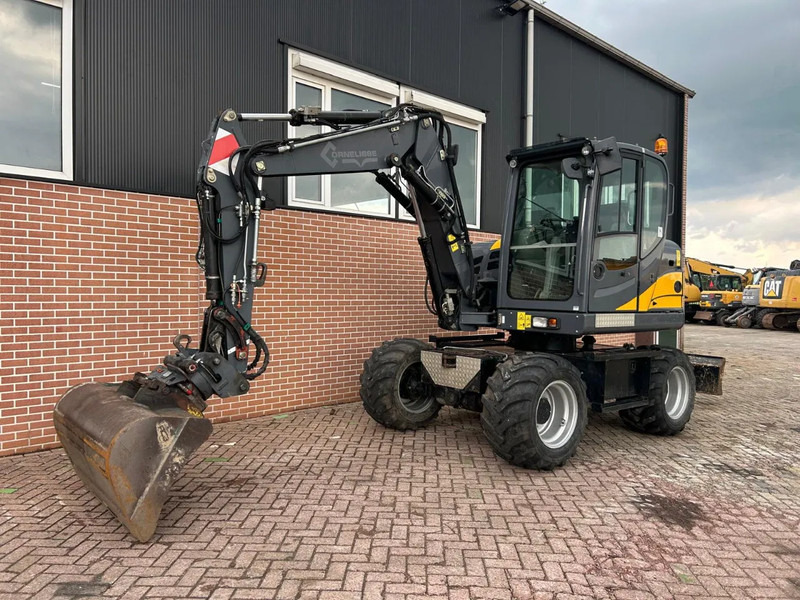 Terex TW75 - Mobiele graafmachine: afbeelding 1 Terex TW75 - Mobiele graafmachine: afbeelding 1