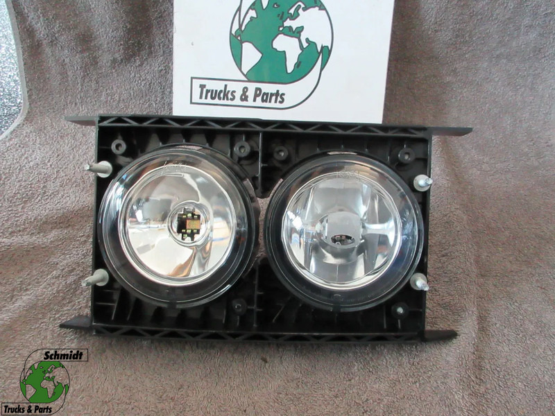 DAF 1725272 // 1725270 // 1725271 // 1725273 MISTLAMP NIEUWE LINKS & RECHTS DAF XF CF LF EURO 5 - Mistlamp voor Vrachtwagen: afbeelding 1 DAF 1725272 // 1725270 // 1725271 // 1725273 MISTLAMP NIEUWE LINKS & RECHTS DAF XF CF LF EURO 5 - Mistlamp voor Vrachtwagen: afbeelding 1