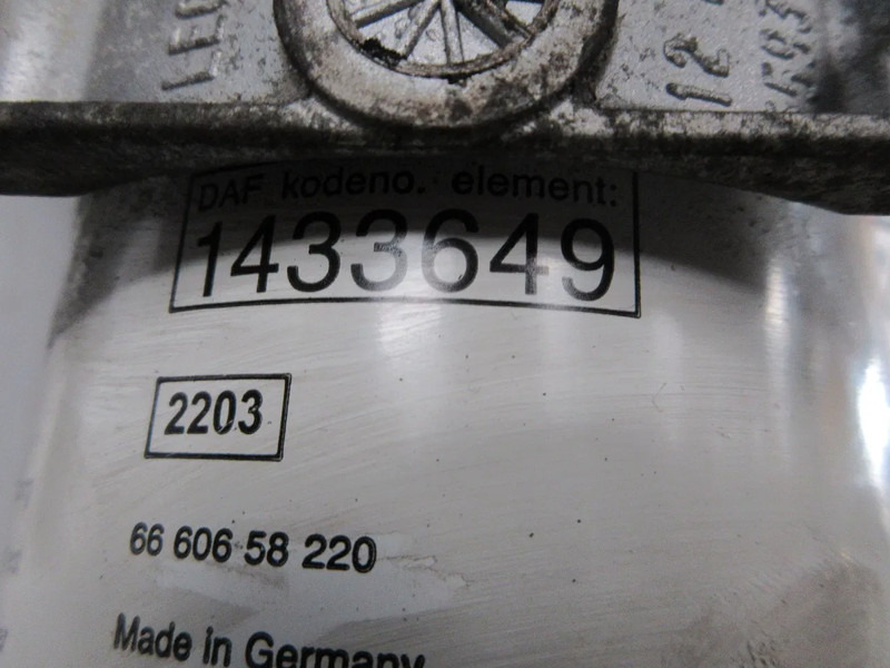 DAF 1745280 // 1433649 BRANSTOFFILTER DAF XF CF EURO 6 - Brandstoffilter voor Vrachtwagen: afbeelding 4 DAF 1745280 // 1433649 BRANSTOFFILTER DAF XF CF EURO 6 - Brandstoffilter voor Vrachtwagen: afbeelding 4