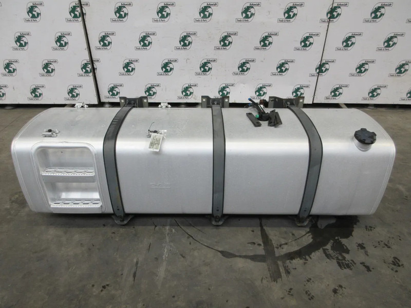 Brandstoftank voor Vrachtwagen DAF 1944800 DIESELTANK DAF XF CF 480 EURO 6 845 LITER MODEL 2020: afbeelding 10 Brandstoftank voor Vrachtwagen DAF 1944800 DIESELTANK DAF XF CF 480 EURO 6 845 LITER MODEL 2020: afbeelding 10