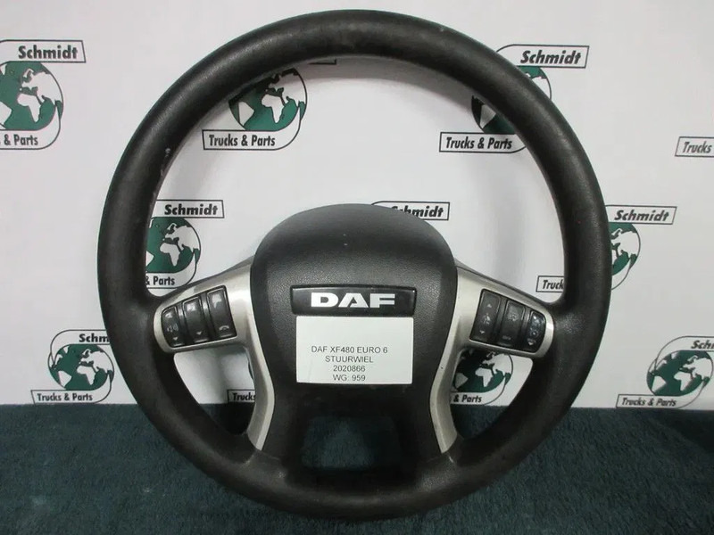 DAF 2020866 STUURWIEL DAF XF CF 480 MODEL 2021 EURO 6 - Stuurwiel voor Vrachtwagen: afbeelding 4 DAF 2020866 STUURWIEL DAF XF CF 480 MODEL 2021 EURO 6 - Stuurwiel voor Vrachtwagen: afbeelding 4