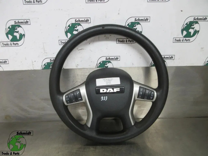 DAF 2020866 STUURWIEL DAF XF CF 480 MODEL 2021 EURO 6 - Stuurwiel voor Vrachtwagen: afbeelding 2 DAF 2020866 STUURWIEL DAF XF CF 480 MODEL 2021 EURO 6 - Stuurwiel voor Vrachtwagen: afbeelding 2