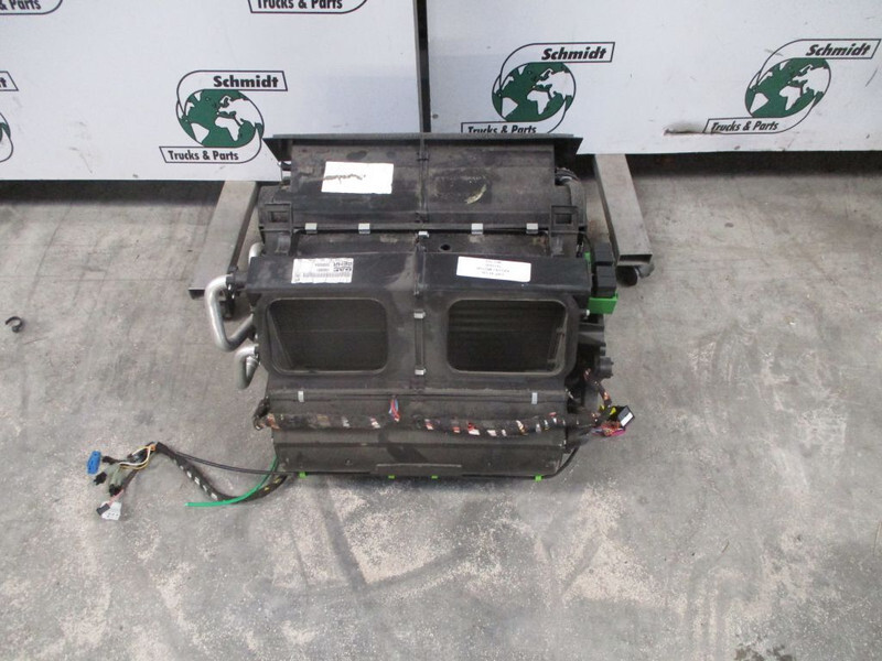 DAF CF400 1672500 KACHELMOTOR EURO 6 - Verwarming/ Ventilatie voor Vrachtwagen: afbeelding 2 DAF CF400 1672500 KACHELMOTOR EURO 6 - Verwarming/ Ventilatie voor Vrachtwagen: afbeelding 2