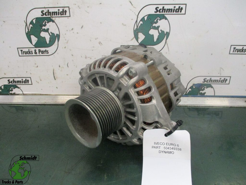 Iveco HIWAY 504349338 DYNAMO EURO 6 - Dynamo voor Vrachtwagen: afbeelding 1 Iveco HIWAY 504349338 DYNAMO EURO 6 - Dynamo voor Vrachtwagen: afbeelding 1