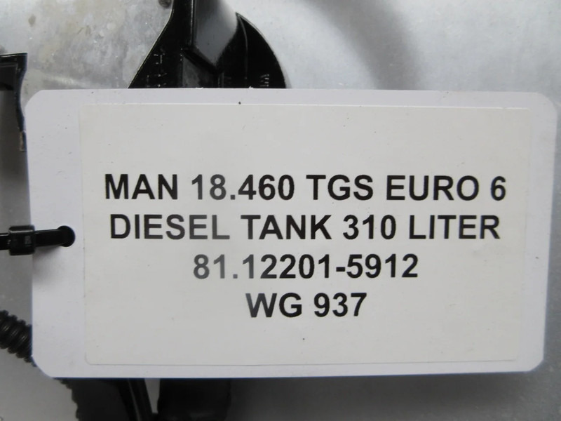 MAN 81.12201-5912 DIESELTANK 310 LITER MAN TGS EURO 6 MODEL 2020 - Brandstoftank voor Vrachtwagen: afbeelding 5 MAN 81.12201-5912 DIESELTANK 310 LITER MAN TGS EURO 6 MODEL 2020 - Brandstoftank voor Vrachtwagen: afbeelding 5