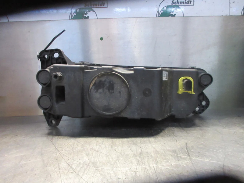 MAN 81.25204-0003 MISTLAMP MAN TGS TGX 18 470 EURO 6 LINKS - Mistlamp voor Vrachtwagen: afbeelding 4 MAN 81.25204-0003 MISTLAMP MAN TGS TGX 18 470 EURO 6 LINKS - Mistlamp voor Vrachtwagen: afbeelding 4