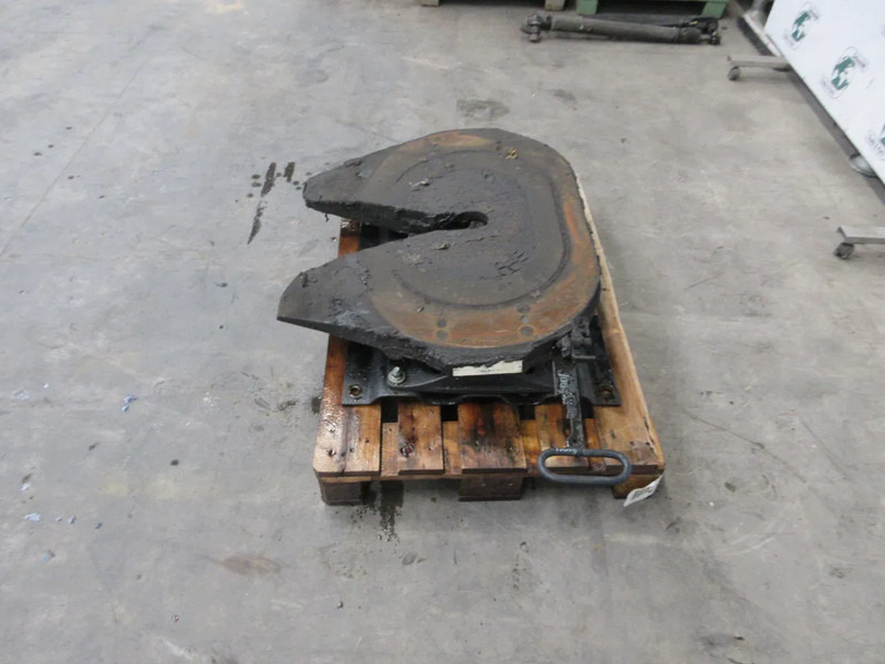 MAN 81.42710-6302 // JSK 37C-150-1Z9 // 81.42715-0037 81.42710-6302 // JSK 37C-150-1Z9 // 81.42715-0037 MAN 18.430 TGS 2023 - Koppelschotel voor Vrachtwagen: afbeelding 2 MAN 81.42710-6302 // JSK 37C-150-1Z9 // 81.42715-0037 81.42710-6302 // JSK 37C-150-1Z9 // 81.42715-0037 MAN 18.430 TGS 2023 - Koppelschotel voor Vrachtwagen: afbeelding 2