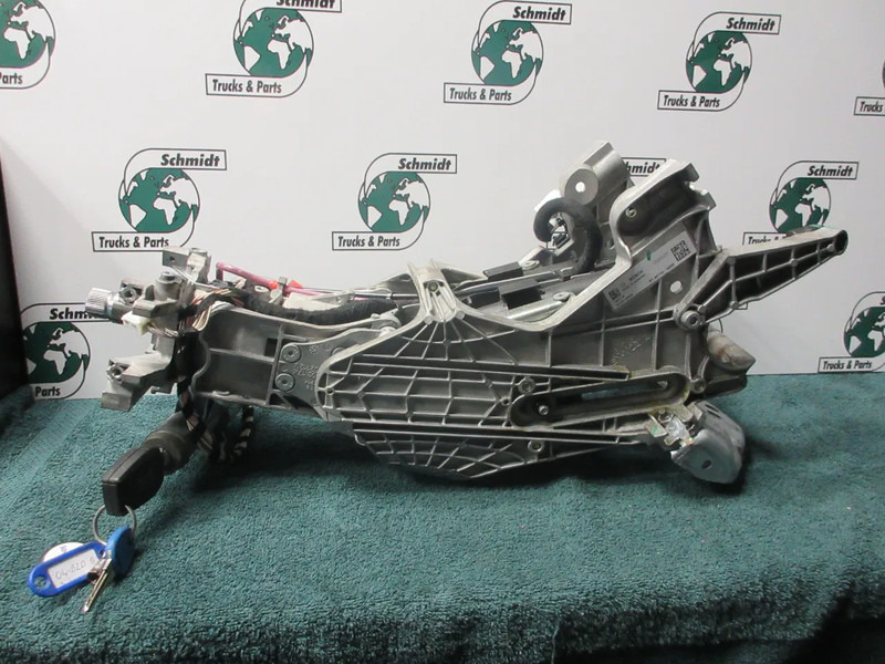 MAN 81.46113-6289 // 81.46433-6020 // 81.64633-6019 // STUURKOLOM MAN 18.510 EURO 6 - Stuurkolom voor Vrachtwagen: afbeelding 2 MAN 81.46113-6289 // 81.46433-6020 // 81.64633-6019 // STUURKOLOM MAN 18.510 EURO 6 - Stuurkolom voor Vrachtwagen: afbeelding 2