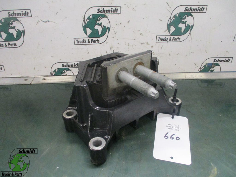 MAN 81.96210-0593 motor steun achter TGS Nieuwe - Frame/ Chassis voor Vrachtwagen: afbeelding 1 MAN 81.96210-0593 motor steun achter TGS Nieuwe - Frame/ Chassis voor Vrachtwagen: afbeelding 1