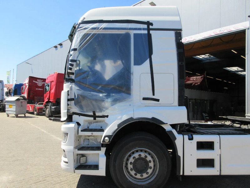 MAN MAN 18.420 CABINE TGS MODEL 2022 - Cabine en interieur voor Vrachtwagen: afbeelding 3 MAN MAN 18.420 CABINE TGS MODEL 2022 - Cabine en interieur voor Vrachtwagen: afbeelding 3