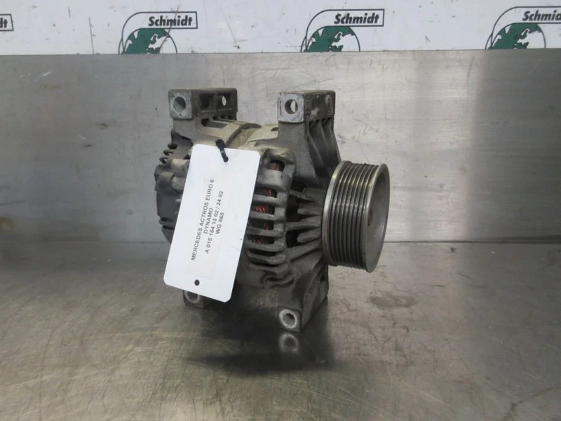 Mercedes-Benz A 015 154 13 02/A 015 154 24 02/A 015 154 02 02 /A 015 154 15 02 DYNAMO ACTROS EURO 6 - Dynamo voor Vrachtwagen: afbeelding 4 Mercedes-Benz A 015 154 13 02/A 015 154 24 02/A 015 154 02 02 /A 015 154 15 02 DYNAMO ACTROS EURO 6 - Dynamo voor Vrachtwagen: afbeelding 4