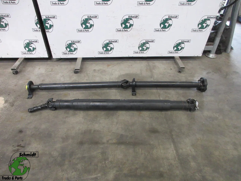 Mercedes-Benz A 907 410 69 01 // A 907 410 71 00 // A 906 990 01 03 // A 002 992 68 03 // AANDIJFAS - Aandrijfas voor Vrachtwagen: afbeelding 1 Mercedes-Benz A 907 410 69 01 // A 907 410 71 00 // A 906 990 01 03 // A 002 992 68 03 // AANDIJFAS - Aandrijfas voor Vrachtwagen: afbeelding 1