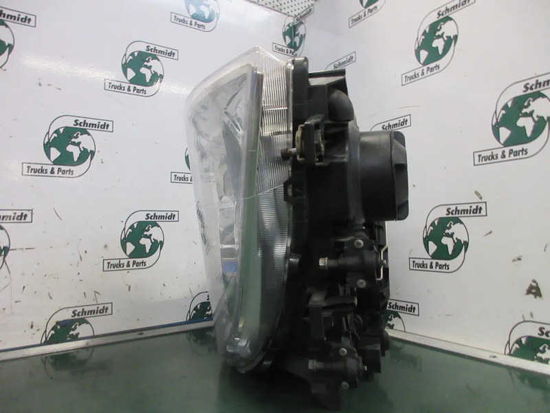 Mercedes-Benz A 960 820 02 39 KOPLAMP MERCEDES 1845 MP4 EURO 6 LINKS - Koplamp voor Vrachtwagen: afbeelding 4 Mercedes-Benz A 960 820 02 39 KOPLAMP MERCEDES 1845 MP4 EURO 6 LINKS - Koplamp voor Vrachtwagen: afbeelding 4