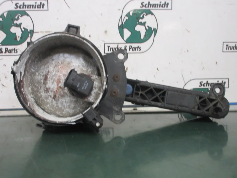 Mercedes-Benz A 960 820 30 56 // A 960 820 09 56 MISTLAMP MERCEDES BENZ 1845 EURO 6 - Elektrisch systeem voor Vrachtwagen: afbeelding 3 Mercedes-Benz A 960 820 30 56 // A 960 820 09 56 MISTLAMP MERCEDES BENZ 1845 EURO 6 - Elektrisch systeem voor Vrachtwagen: afbeelding 3