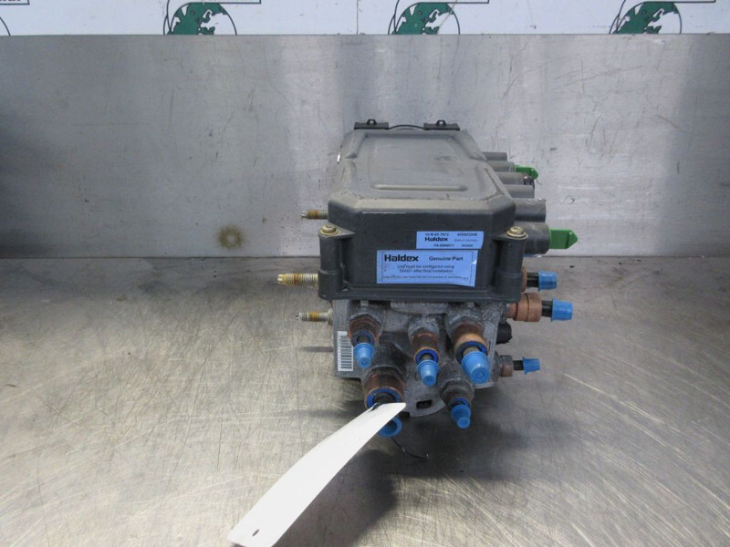 Krone 950823008 ABS AS MODULE OPLEGGER KOGEL MODEL 2018 - Onderdelen voor Vrachtwagen: afbeelding 4 Krone 950823008 ABS AS MODULE OPLEGGER KOGEL MODEL 2018 - Onderdelen voor Vrachtwagen: afbeelding 4