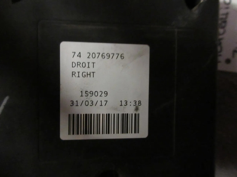 Renault 7420769776 ACHTERLAMP RENAULT T SERIE MODEL 2018 RECHTS - Achterlicht voor Vrachtwagen: afbeelding 5 Renault 7420769776 ACHTERLAMP RENAULT T SERIE MODEL 2018 RECHTS - Achterlicht voor Vrachtwagen: afbeelding 5