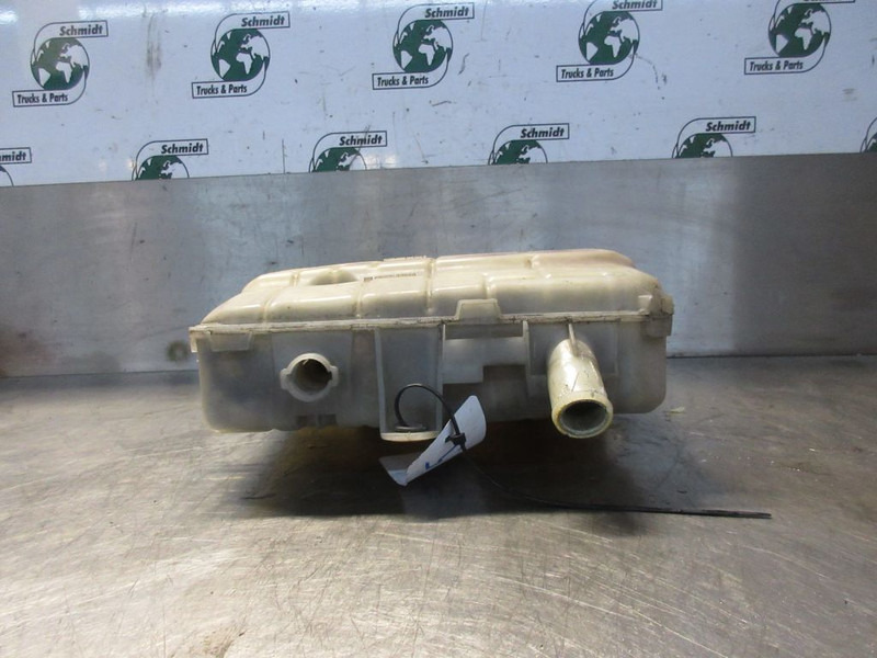 Renault PREMIUM 7420828416 EXPANSIEVAT EURO 5 - Expansietank voor Vrachtwagen: afbeelding 2 Renault PREMIUM 7420828416 EXPANSIEVAT EURO 5 - Expansietank voor Vrachtwagen: afbeelding 2