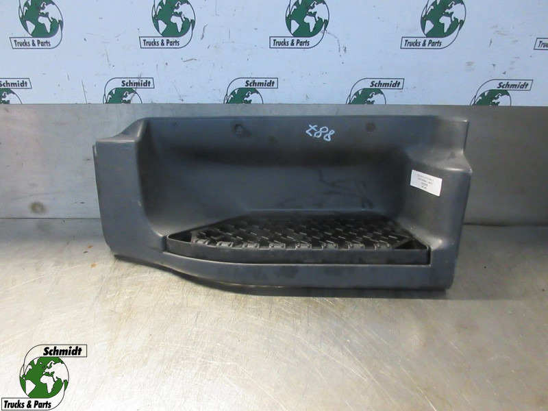 Volvo 20538006 INSTAPKAS VOLVO FL210 EURO 6 - Cabine en interieur voor Vrachtwagen: afbeelding 1 Volvo 20538006 INSTAPKAS VOLVO FL210 EURO 6 - Cabine en interieur voor Vrachtwagen: afbeelding 1