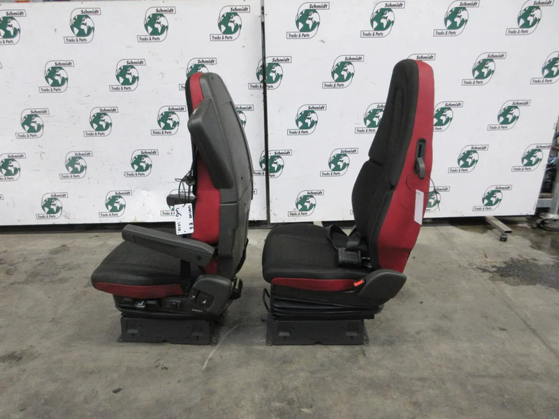 Zitplaats voor Vrachtwagen Volvo 22040056 // 84165773 // 21433067// 82201655 STOELEN SET VOLVO FH 460 EURO 6 MODEL 2018: afbeelding 9