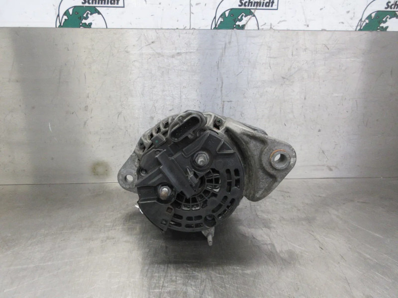 Volvo 22218393 // 22591472 DYNAMO VOLVO FM 370 EURO 6 - Dynamo voor Vrachtwagen: afbeelding 4 Volvo 22218393 // 22591472 DYNAMO VOLVO FM 370 EURO 6 - Dynamo voor Vrachtwagen: afbeelding 4