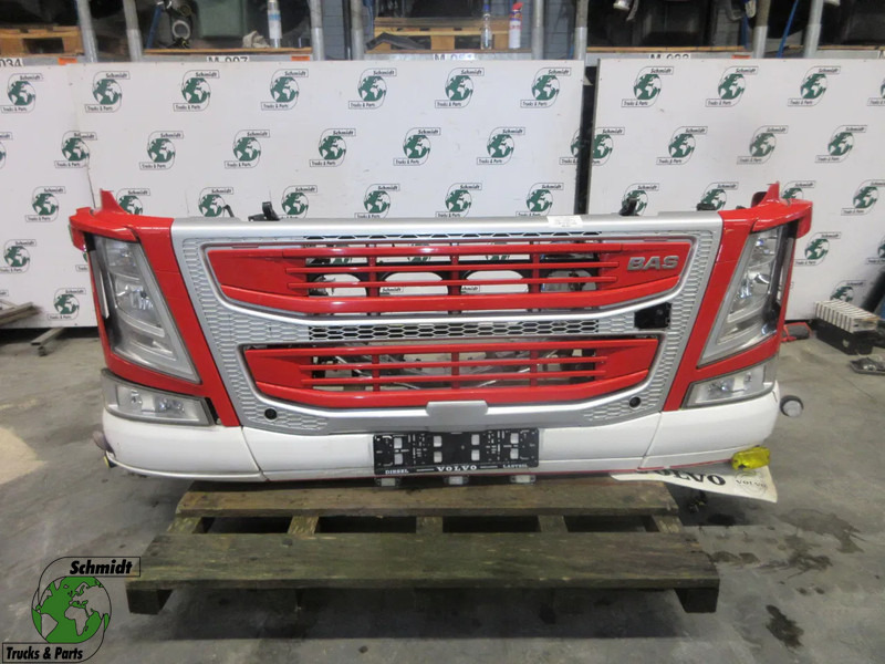 Volvo 22239219 // 22239217 // 84172098 COMPLETEN VOOR KOP VOLVO FM 420 EURO 6 - Bumper voor Vrachtwagen: afbeelding 1 Volvo 22239219 // 22239217 // 84172098 COMPLETEN VOOR KOP VOLVO FM 420 EURO 6 - Bumper voor Vrachtwagen: afbeelding 1