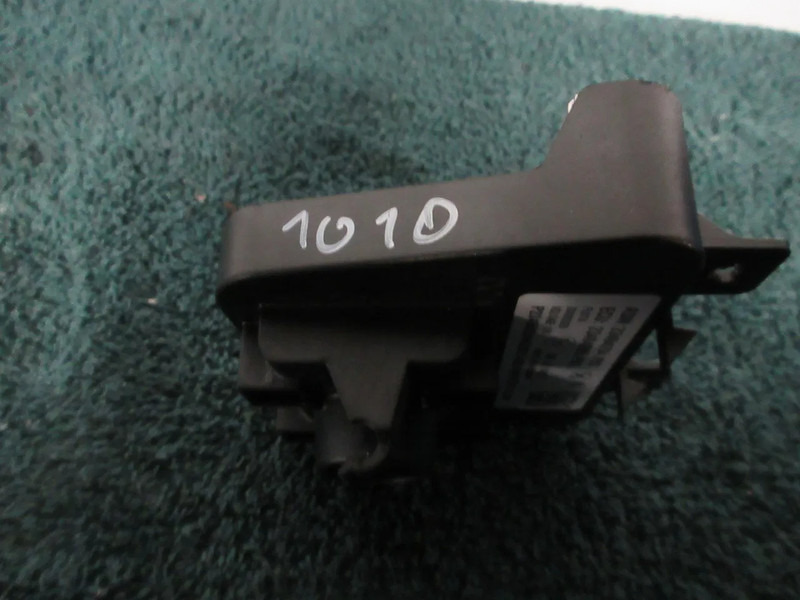 Volvo 23494204 // 23494205 CAMERA VOLVO FH 460 MODEL 2021 - Elektrisch systeem voor Vrachtwagen: afbeelding 4 Volvo 23494204 // 23494205 CAMERA VOLVO FH 460 MODEL 2021 - Elektrisch systeem voor Vrachtwagen: afbeelding 4