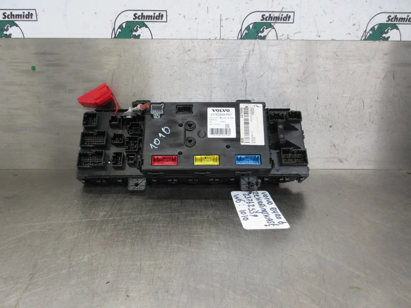 Volvo 23762559 ZEKERINGS KAST VOLOV FH 460 EURO 6 MODEL 2021 - Elektrisch systeem voor Vrachtwagen: afbeelding 2 Volvo 23762559 ZEKERINGS KAST VOLOV FH 460 EURO 6 MODEL 2021 - Elektrisch systeem voor Vrachtwagen: afbeelding 2