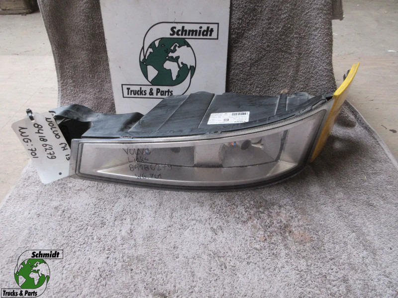 Volvo 84186279 MISTLAMP VOLVO LINKS FH SERIE EURO 6 - Mistlamp voor Vrachtwagen: afbeelding 1 Volvo 84186279 MISTLAMP VOLVO LINKS FH SERIE EURO 6 - Mistlamp voor Vrachtwagen: afbeelding 1