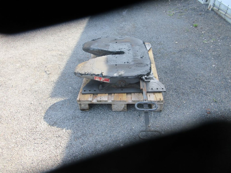 Jost JSK36D/ G50-X/D 152 JSK36D/ G50-X/D 152 RENAULT T 430 EURO 6 - Koppelschotel voor Vrachtwagen: afbeelding 3 Jost JSK36D/ G50-X/D 152 JSK36D/ G50-X/D 152 RENAULT T 430 EURO 6 - Koppelschotel voor Vrachtwagen: afbeelding 3