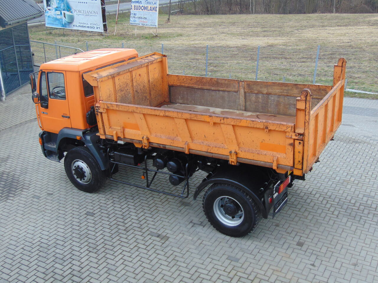 Kipper vrachtwagen MAN 18-224 4x4 KIPER: afbeelding 9 Kipper vrachtwagen MAN 18-224 4x4 KIPER: afbeelding 9