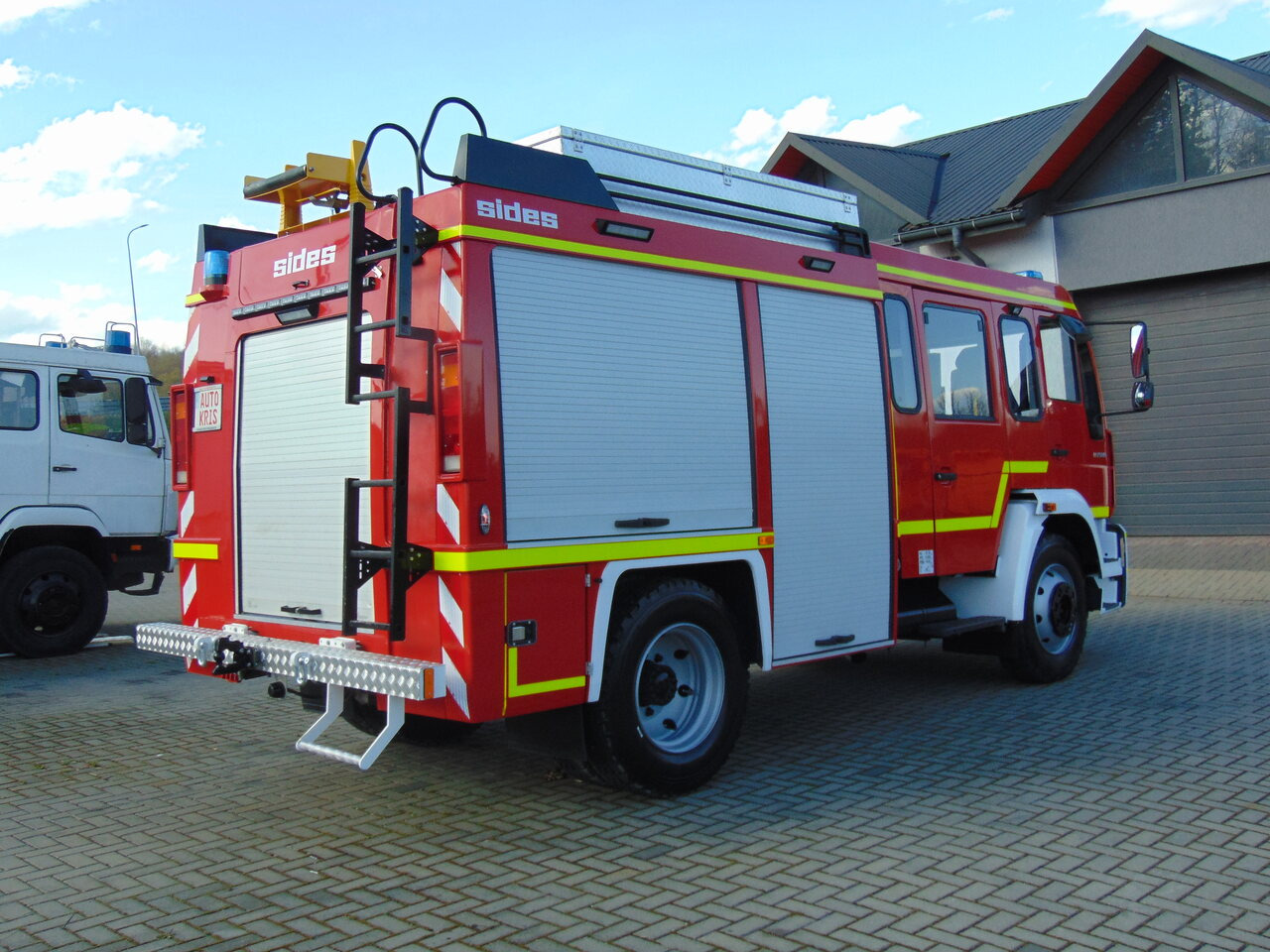 MAN LE250B SIDES - Brandweerwagen: afbeelding 4 MAN LE250B SIDES - Brandweerwagen: afbeelding 4