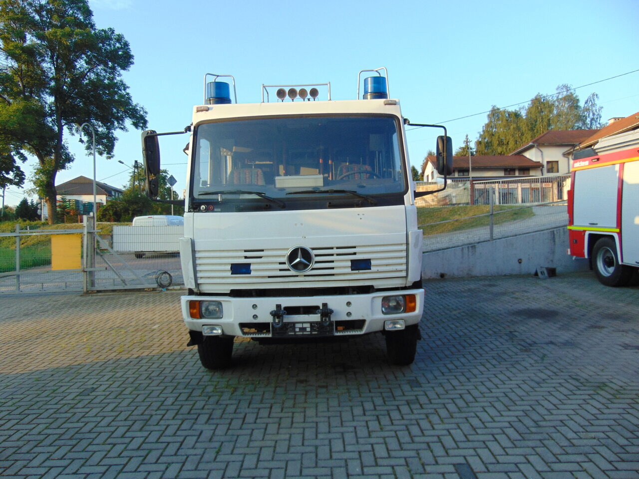 MERCEDES-BENZ 1124AF 4x4 MAGIRUS - Brandweerwagen: afbeelding 5 MERCEDES-BENZ 1124AF 4x4 MAGIRUS - Brandweerwagen: afbeelding 5