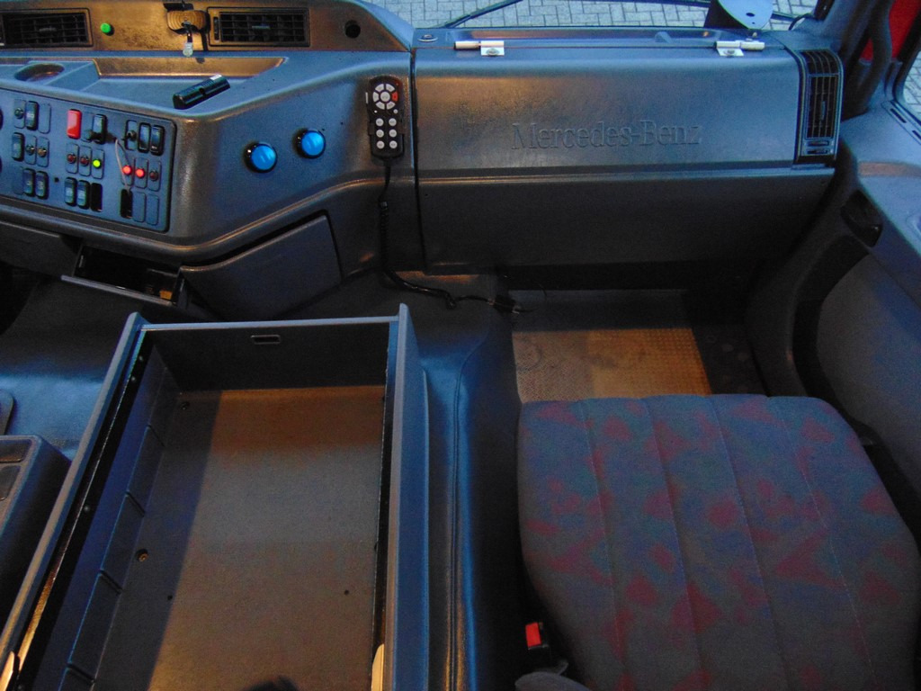 Leasing MERCEDES-BENZ Actros 2031 V8 GICAR MERCEDES-BENZ Actros 2031 V8 GICAR: afbeelding 20