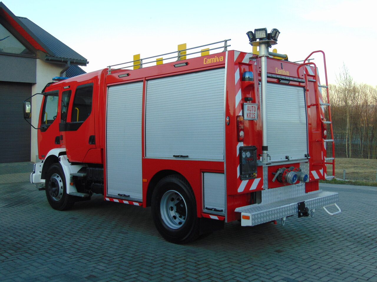 RENAULT Midlum 270dCi Camiva - Brandweerwagen: afbeelding 3 RENAULT Midlum 270dCi Camiva - Brandweerwagen: afbeelding 3