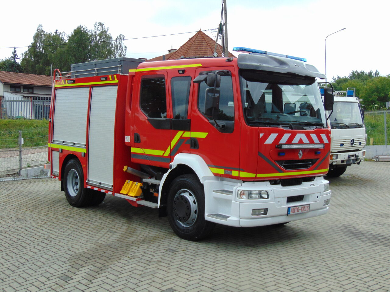 RENAULT Midlum 270dCi Camiva - Brandweerwagen: afbeelding 2 RENAULT Midlum 270dCi Camiva - Brandweerwagen: afbeelding 2