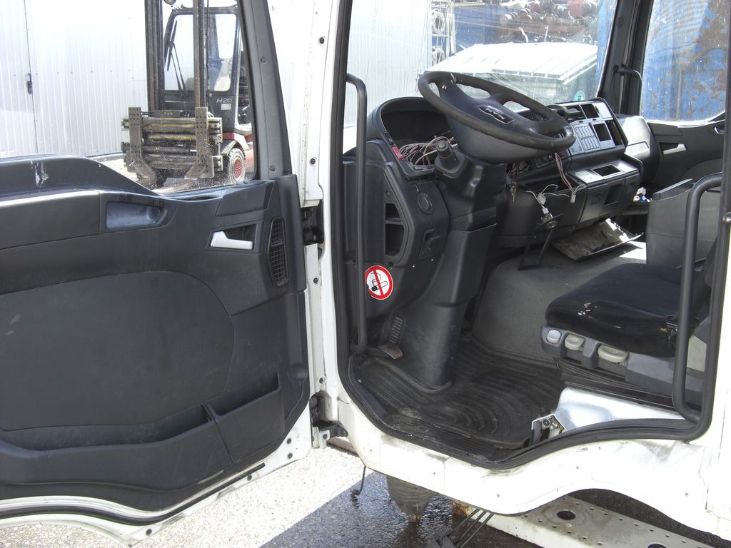 Cabine MAN Kurz TGA / TGS: afbeelding 11 Cabine MAN Kurz TGA / TGS: afbeelding 11