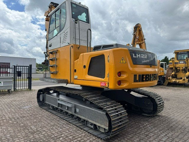 Liebherr LH 22 C Litronic 95 Rijwerk - Overslagkraan: afbeelding 2 Liebherr LH 22 C Litronic 95 Rijwerk - Overslagkraan: afbeelding 2