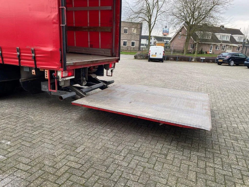 DAF CF400 / CURTAIN SAILS / BIG PLATFORM 2500 KG / DEB / NAVI / FULL-AIR / LWDS / ACC / AUTOMATIC / EURO-6 / 2015 - Bakwagen: afbeelding 4 DAF CF400 / CURTAIN SAILS / BIG PLATFORM 2500 KG / DEB / NAVI / FULL-AIR / LWDS / ACC / AUTOMATIC / EURO-6 / 2015 - Bakwagen: afbeelding 4