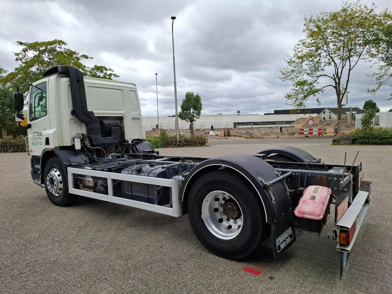 DAF CF75-250 / ADR / ONLY:320740 KM / PTO / INLINER / ALCOA / GOOD CONDITION / MANUAL / EURO-5 / 2011 - Chassis vrachtwagen: afbeelding 3 DAF CF75-250 / ADR / ONLY:320740 KM / PTO / INLINER / ALCOA / GOOD CONDITION / MANUAL / EURO-5 / 2011 - Chassis vrachtwagen: afbeelding 3