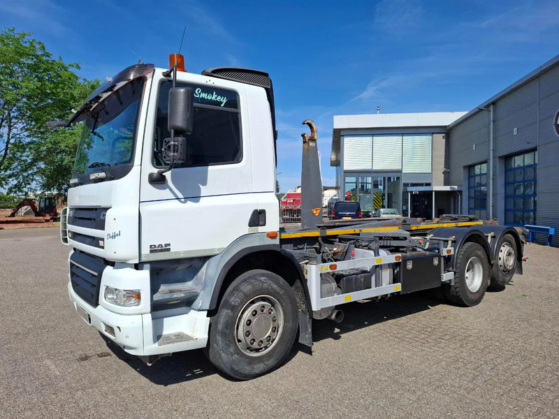 DAF CF85-430 / INTARDER / AJK HOOK SYSTEM / ONLY:431235 KM / LIFT+LENKACHSE / AIRCO / AUTOMATIC / EURO-3 / 2006 - Haakarmsysteem vrachtwagen: afbeelding 2 DAF CF85-430 / INTARDER / AJK HOOK SYSTEM / ONLY:431235 KM / LIFT+LENKACHSE / AIRCO / AUTOMATIC / EURO-3 / 2006 - Haakarmsysteem vrachtwagen: afbeelding 2
