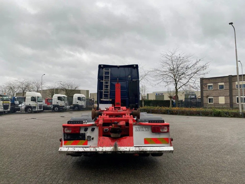 DAF XF106-530 8X2 / AJK HOOKLIFT 25000KG / 9 TON FRONT AXLE / NAVI / ONLY:612482 KM / SSC / AUTOMATIC / EURO-6 / 2019 - Haakarmsysteem vrachtwagen: afbeelding 4 DAF XF106-530 8X2 / AJK HOOKLIFT 25000KG / 9 TON FRONT AXLE / NAVI / ONLY:612482 KM / SSC / AUTOMATIC / EURO-6 / 2019 - Haakarmsysteem vrachtwagen: afbeelding 4