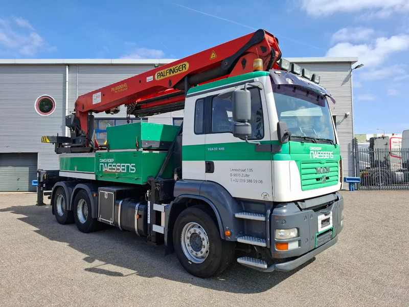 MAN TGA 33.410 / 6X4 / PALFINGER PK4000 1EL ROOFER CRANE / 25M / REMOTE / 2X BIG AXLE / 490677 KM / MANUAL / EURO-3 / 2005 - Kraanwagen: afbeelding 4 MAN TGA 33.410 / 6X4 / PALFINGER PK4000 1EL ROOFER CRANE / 25M / REMOTE / 2X BIG AXLE / 490677 KM / MANUAL / EURO-3 / 2005 - Kraanwagen: afbeelding 4