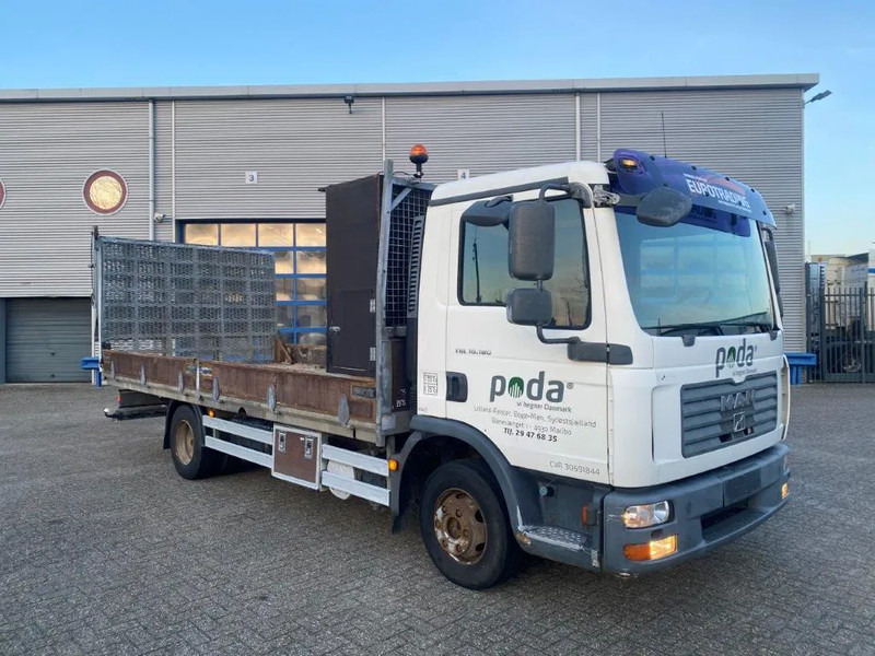 MAN TGL10-180 / HYDRAULISCH PLATFORM / ONLY: 428970 KM / MANUAL / EURO-4 / 2007 - Autovrachtwagen vrachtwagen: afbeelding 2 MAN TGL10-180 / HYDRAULISCH PLATFORM / ONLY: 428970 KM / MANUAL / EURO-4 / 2007 - Autovrachtwagen vrachtwagen: afbeelding 2