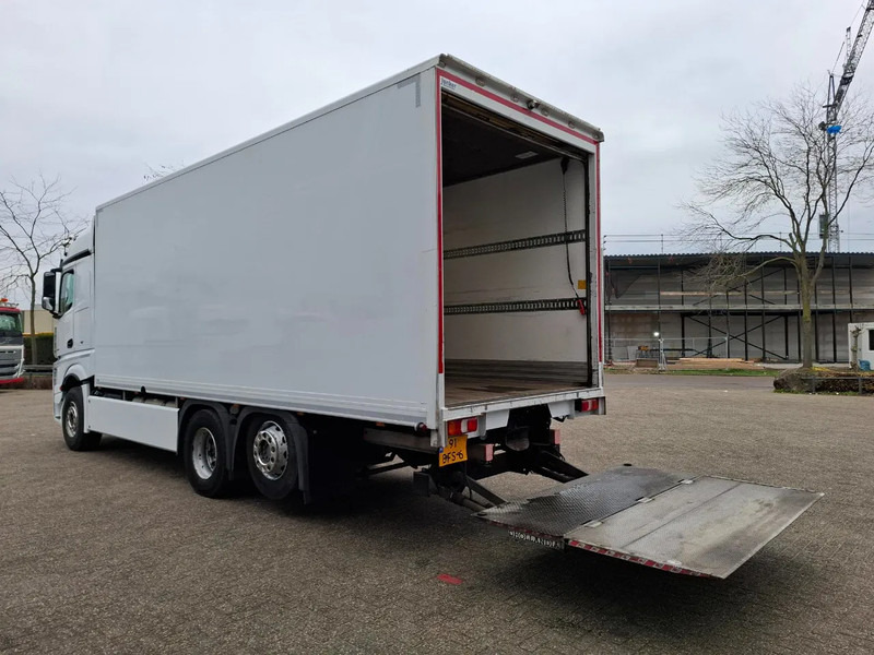 Mercedes-Benz Actros 2843 / NL TRUCK / TUV:08-01-2026 / LIFT+LENKACHSE / SMART TACHO / NAVI / PLATFORM 1500 KG / 2XBED / EURO-6 / 2015 - Bakwagen: afbeelding 4 Mercedes-Benz Actros 2843 / NL TRUCK / TUV:08-01-2026 / LIFT+LENKACHSE / SMART TACHO / NAVI / PLATFORM 1500 KG / 2XBED / EURO-6 / 2015 - Bakwagen: afbeelding 4
