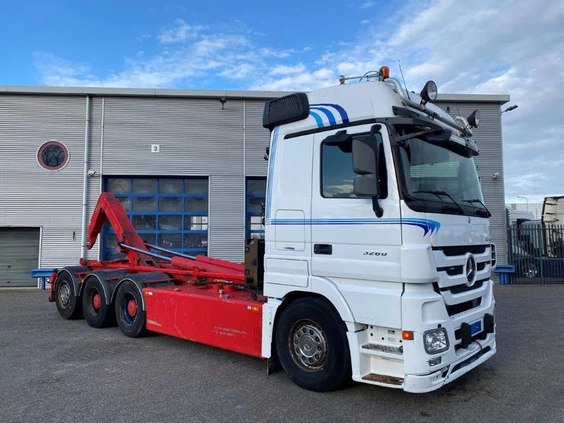 Mercedes-Benz Actros 3260 V8 / 15,9L / 8X4 / BIG AXLE / PALFINGER T26 HOOKLIFT / LIFT+LENKACHSE / FULL-AIR / AIRCO / AUTOMATIC / EURO-5 / 2013 - Haakarmsysteem vrachtwagen: afbeelding 5 Mercedes-Benz Actros 3260 V8 / 15,9L / 8X4 / BIG AXLE / PALFINGER T26 HOOKLIFT / LIFT+LENKACHSE / FULL-AIR / AIRCO / AUTOMATIC / EURO-5 / 2013 - Haakarmsysteem vrachtwagen: afbeelding 5
