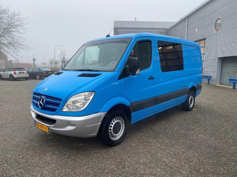 Mercedes-Benz Sprinter 311 CDI / NL VAN / TEMPOMAAT / AIRCO / AUTOMATIC / 2008 - Kleine bestelwagen: afbeelding 1 Mercedes-Benz Sprinter 311 CDI / NL VAN / TEMPOMAAT / AIRCO / AUTOMATIC / 2008 - Kleine bestelwagen: afbeelding 1