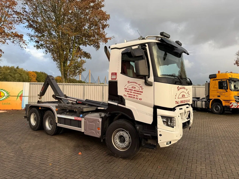Renault C480 / ENGINE RUNNING / 6X4 / HIAB 21TON HOOKLIFT / ONLY:146334 KM / AUTOMATIC / EURO-6 / 2020 - Haakarmsysteem vrachtwagen: afbeelding 4 Renault C480 / ENGINE RUNNING / 6X4 / HIAB 21TON HOOKLIFT / ONLY:146334 KM / AUTOMATIC / EURO-6 / 2020 - Haakarmsysteem vrachtwagen: afbeelding 4